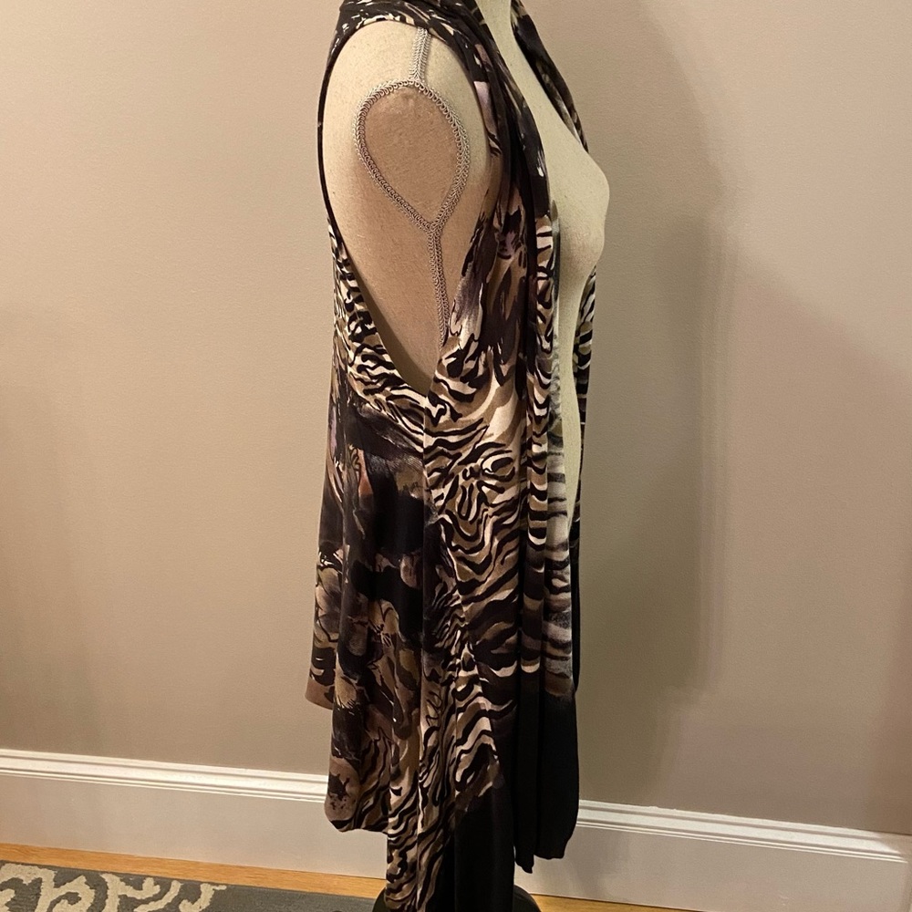 Adore Cardigan Vest - Picture 5 of 9